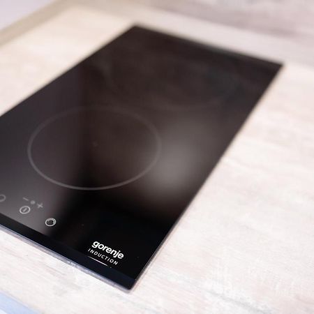 Університетська Вулиця Апартам ウージュホロド エクステリア 写真